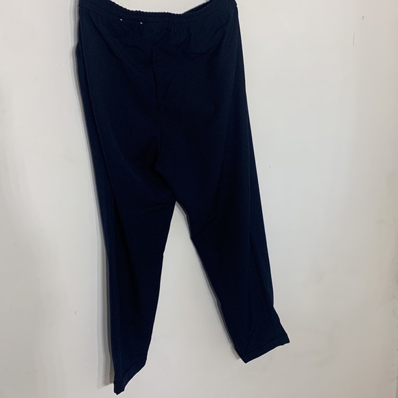 Bundle of 2 Roz & Ali plus size pull on cuffed high waisted pants navy & black - Picture 7 of 12